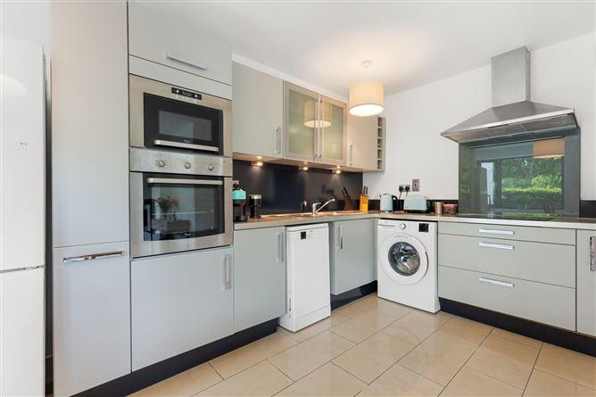 5 Le Hunt House, Brennanstown, Cabinteely, Dublin 18, historical listing image 6
