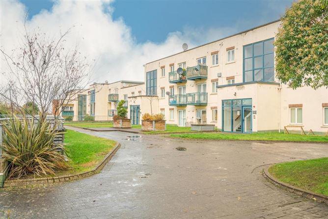 10 Kilwarden Court, Clondalkin, Dublin 22, historical listing image 4