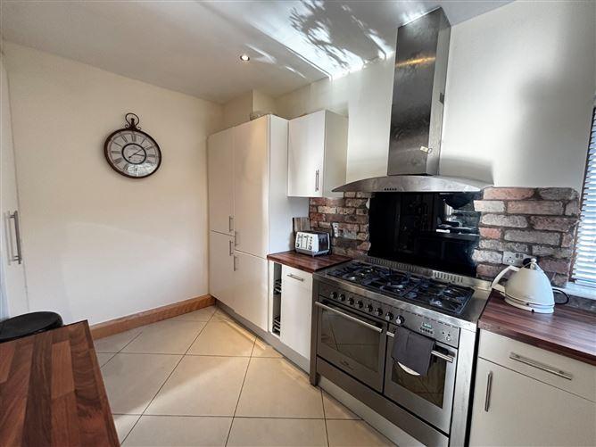 8, Lodges Rocky Valley Crescent, The, Co. Wicklow, historical listing image 6