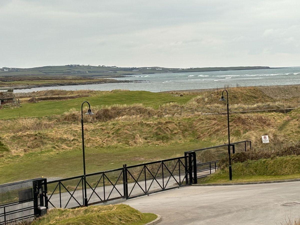 Trump International Golf Links Limited, Trump International Golf Links & Hotel, Doonbeg, Doonbeg, Co. Clare, V15KH39, historical listing image 2