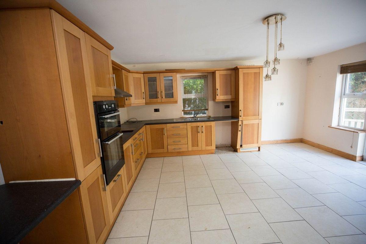 54 Ceol Na hAbhainn, Caherconlish, Co. Limerick, historical listing image 3