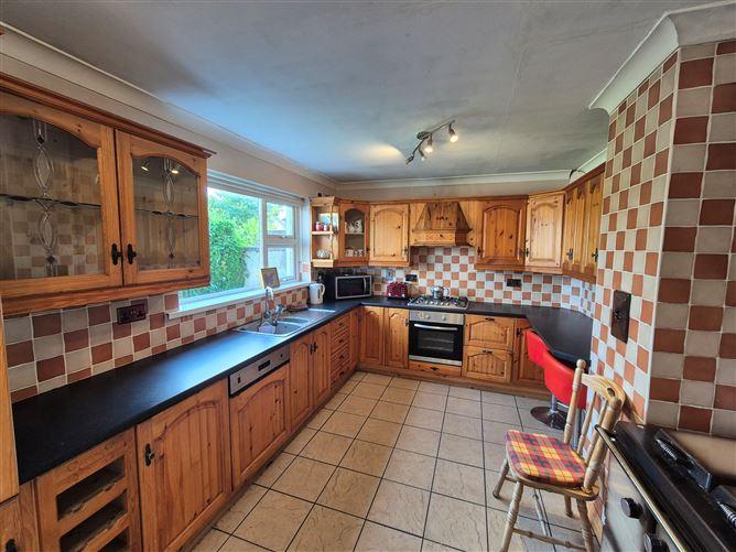 150 Greenhills Estate, Ballina, Mayo, historical listing image 2