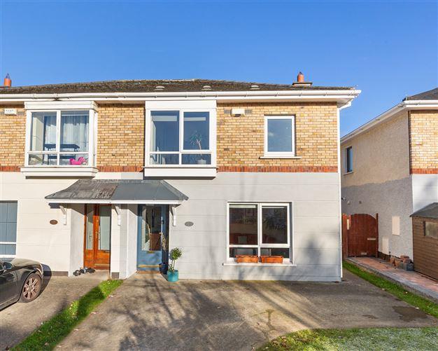 28, Riverwood Crescent, Dublin 15, historical listing image 1