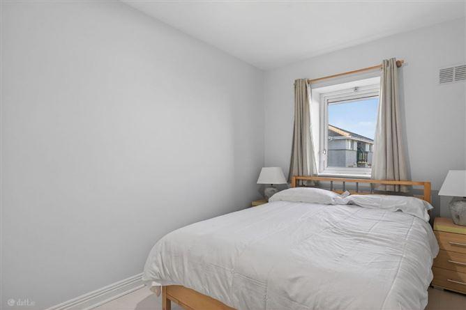 Apartment 62, Whitehall Square, Whitehall Road West, Dublin 12, Dublin, historical listing image 6