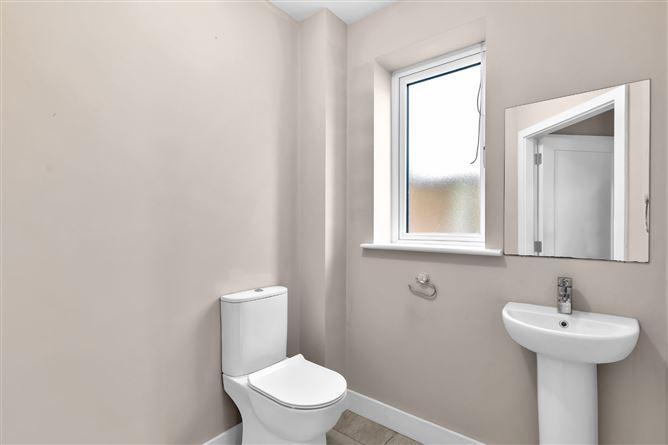 8 The Arches, Castle Farm, Naas, Co. Kildare, historical listing image 5