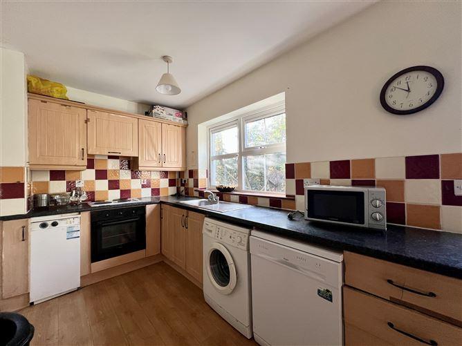 91 Cois Abhann, Caherweesheen, Tralee, Kerry, historical listing image 6
