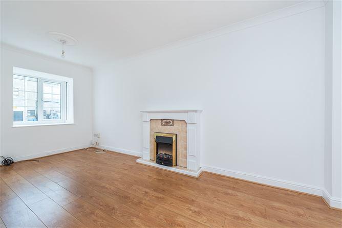 1 Eyre Court, Eyre Street, Newbridge, Co. Kildare, historical listing image 3
