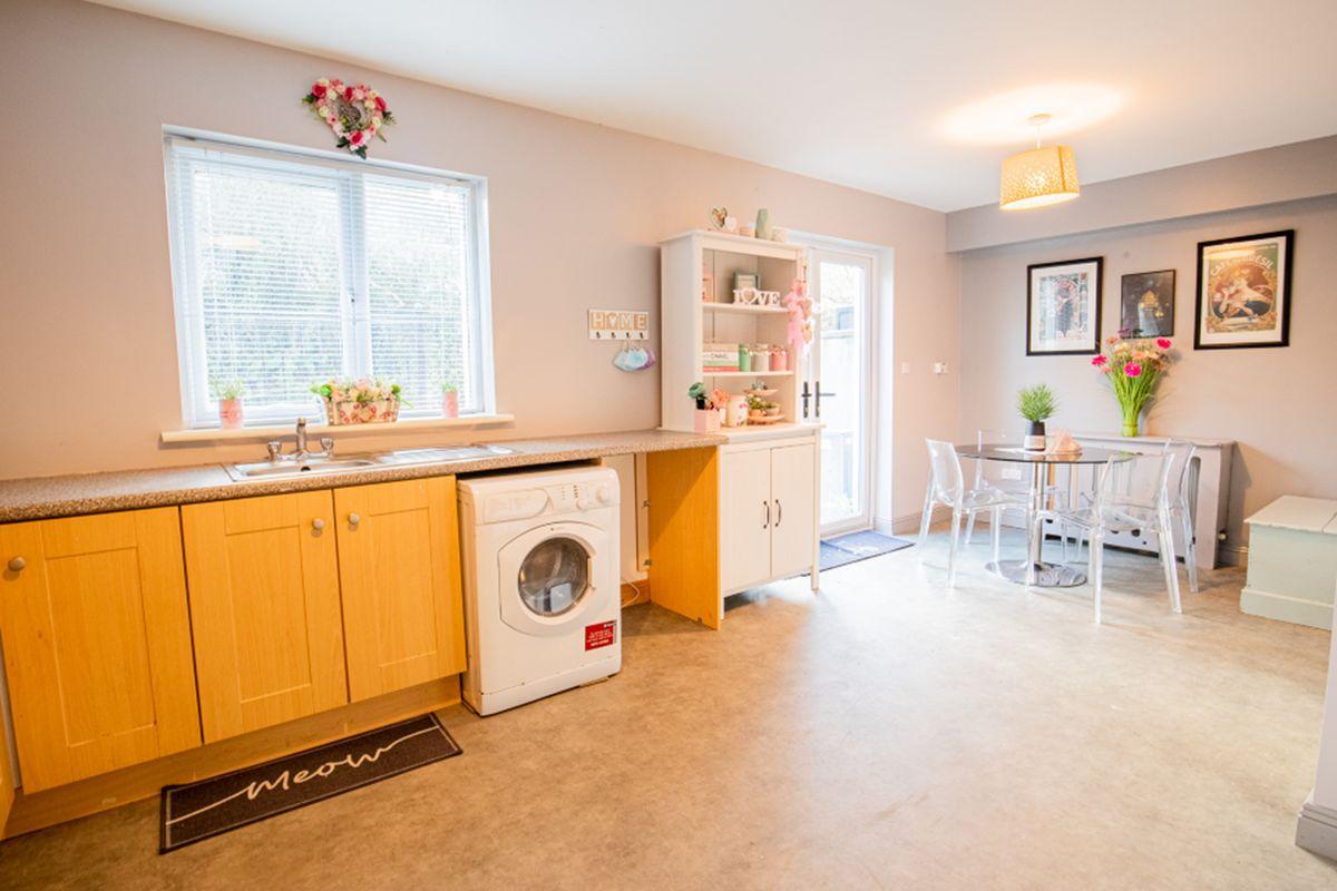 2 Ford Court, Kilmuckridge, Co. Wexford, Y25HX59, historical listing image 6
