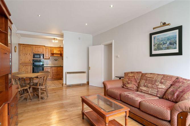 45 Amiens Square, Amiens Street, Dublin 1, historical listing image 5