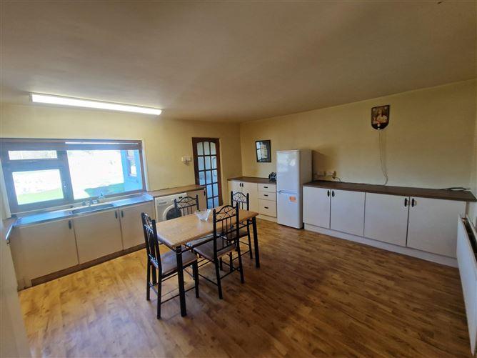 Rathcooney Road, Ballyharoon, Banduff, Glanmire, Cork, historical listing image 6