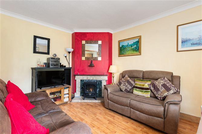 4, Riversdale House Glasnevin Court, Dublin 11, historical listing image 4