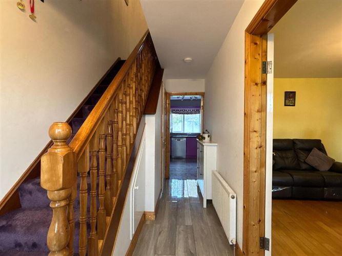 91 Glenoaks Close, Clonmel, Co. Tipperary, historical listing image 2