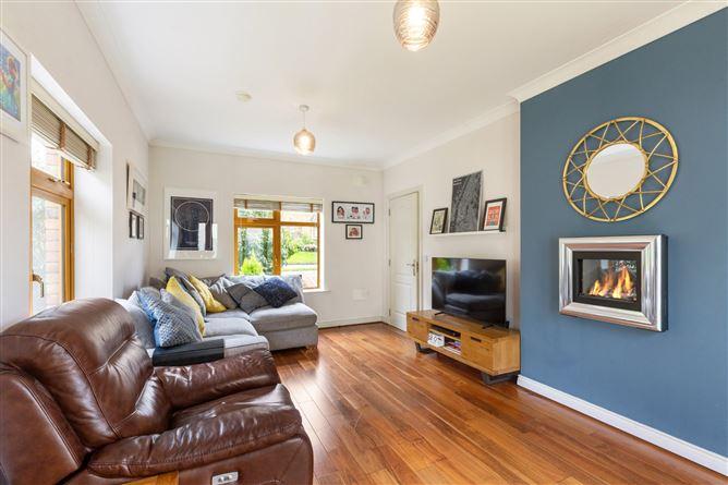 19 Stocking Wood Walk, Stocking Avenue, Dublin 16, historical listing image 2