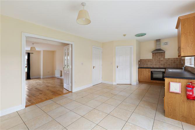 14 Malton Park, Coolattin Road, Carnew, Co. Wicklow, Y14K642, historical listing image 5