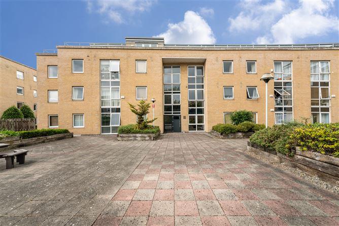102 The Tramyard, Inchicore, historical listing image 1