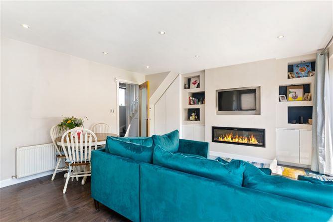 26 Mountain View Drive, Rathfarnham, Dublin 14, historical listing image 5