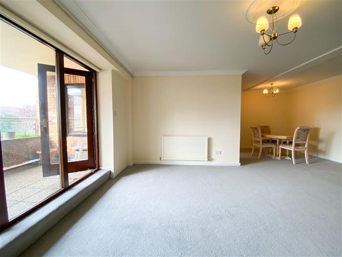 130 Merrion Village, Merrion, Dublin 4, historical listing image 6