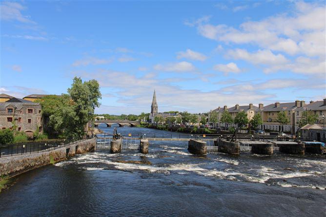 19 Healy Terrace, Ballina, Mayo, historical listing image 4