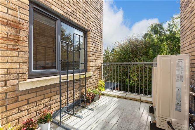 13 Sandyford Green, Sandyford, Dublin 18, historical listing image 6