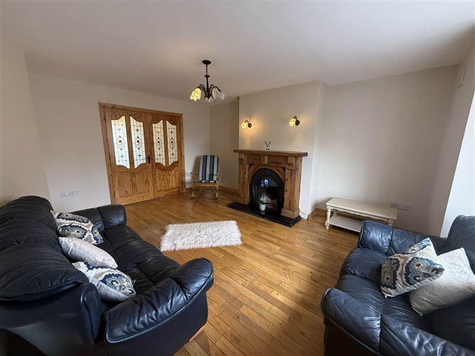 11, Woodfield Green, Co. Galway, historical listing image 3