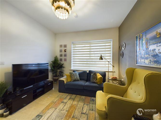 49 Rose Drive, Rath Úllord, Kilkenny, Co. Kilkenny, R95DXC6, historical listing image 6