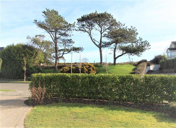 28 Casana View, Howth, Co. Dublin, historical listing image 3