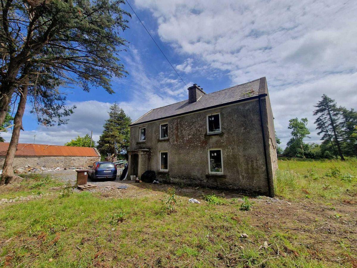 Cloonkeehan West, Ballinlough, Ballinlough, Co. Roscommon, F45T254, historical listing image 1