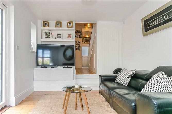 109a George's Street Lower, Dun Laoghaire, Co. Dublin, A96PY59, historical listing image 4