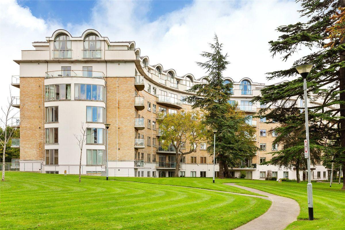92 The Oaks, Rockfield, Dundrum, Dublin 16, historical listing image 1