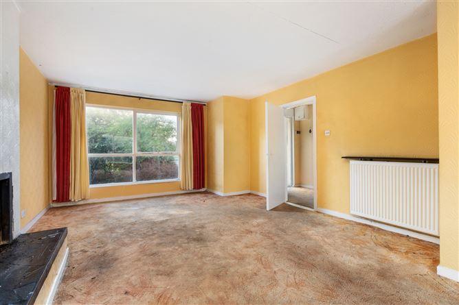 27, Ashton Lawn, Dublin 16, historical listing image 4