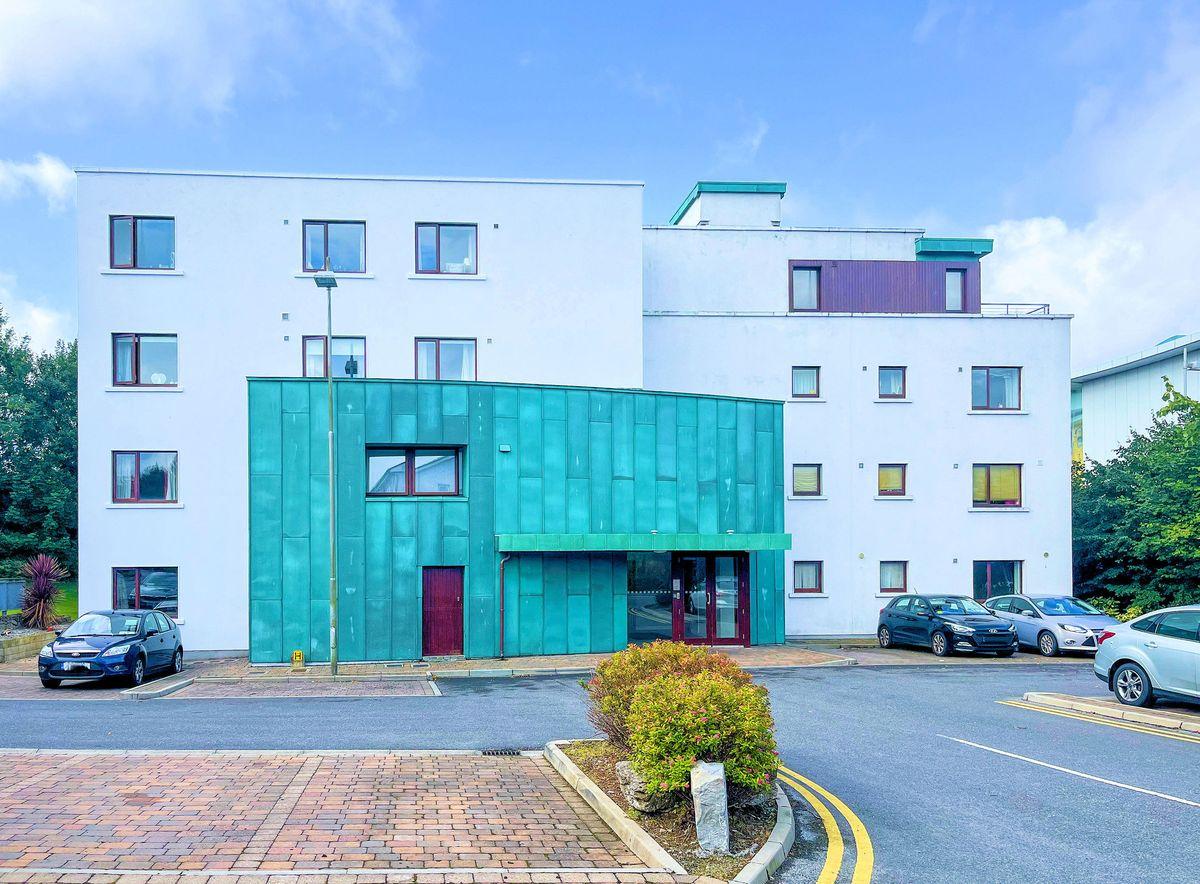 Apartment 1, Sáilín, Wellpark, Co. Galway, H91D426, historical listing image 1