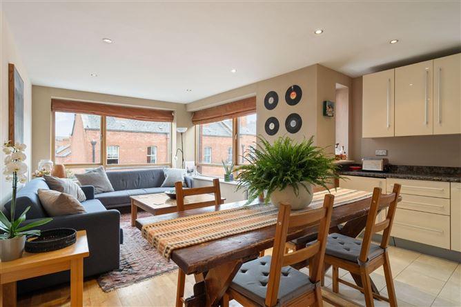 22 Chancery Court, Bride Street, Dublin 8, historical listing image 4