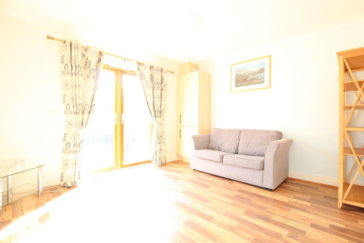 154 Shawbridge, Chambers Park, Kilcock, Co. Kildare, historical listing image 3