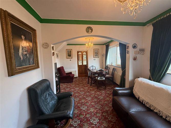 17, Calderwood Court, Dublin 4, historical listing image 2