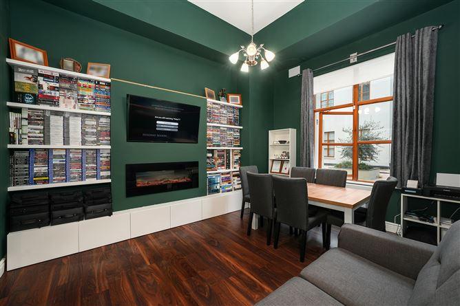 109, Winter Garden Pearse Street, The, Dublin 2, historical listing image 3
