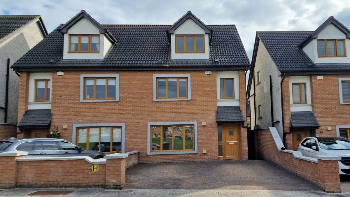 5 Broadfireld Green, Rathcoole, Co. Dublin, historical listing image 1