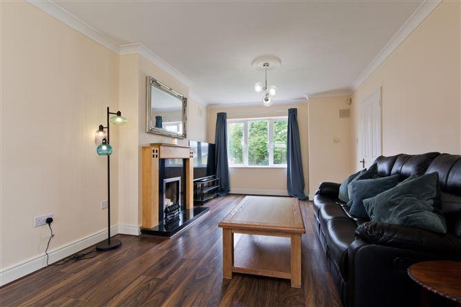 1 Liffey Dale, Liffey Valley Park, Lucan, Co. Dublin, historical listing image 4