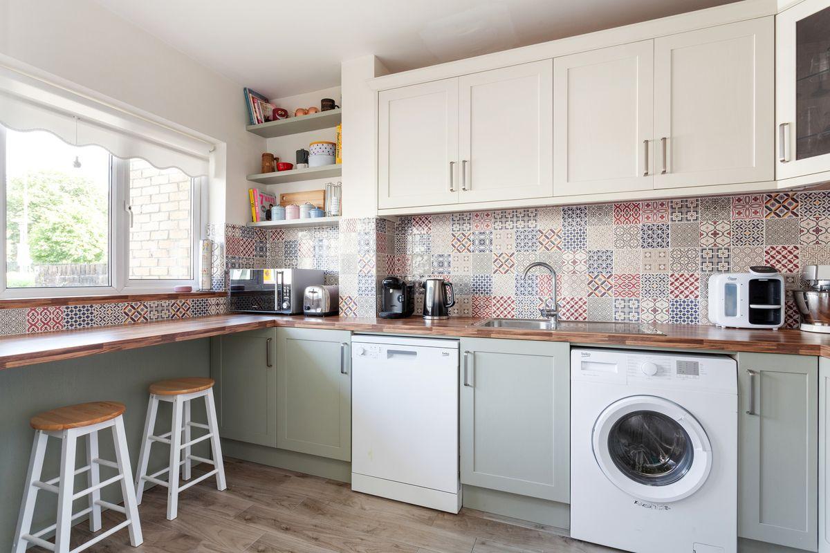 25 The Courtyard, Clonsilla Road, Clonsilla, Dublin 15, historical listing image 4