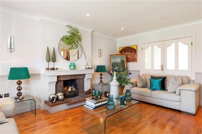 45 Foxrock Manor, Foxrock, Dublin 18, historical listing image 4