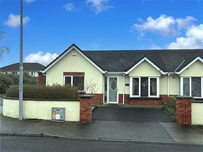24 Sli Bhearu, Cois Bhearu, Athy, Kildare, historical listing image 1