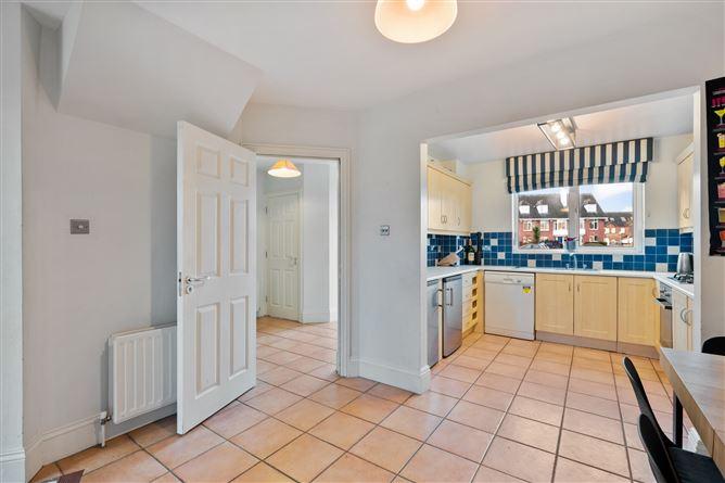 16, Douglas Close, Co. Cork, historical listing image 2