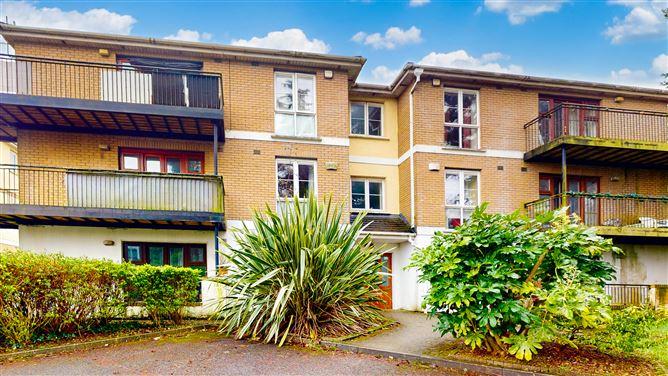 5 Bealing Woods, Tyrrelstown, Dublin 15, historical listing image 1