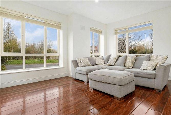 37, Dodderbrook Avenue, Dublin 24, historical listing image 5