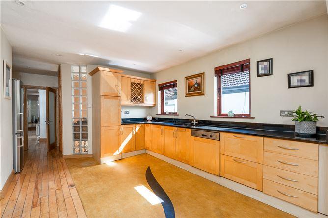 4, Blackglen Court, Dublin 18, historical listing image 6