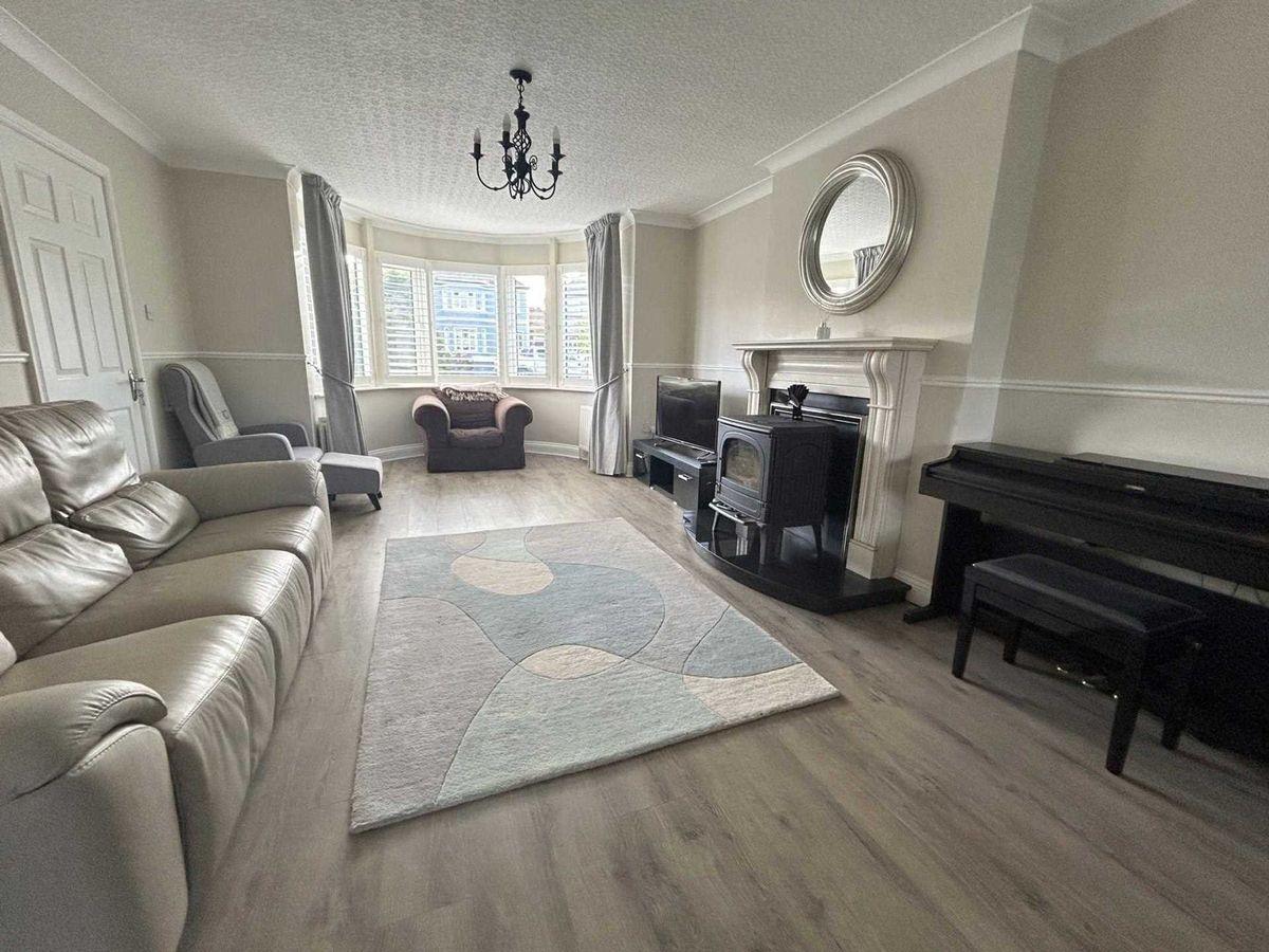 8 Victoria Court, Lahinch Road, Ennis, Co. Clare, V95T8X2, historical listing image 3