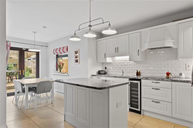 48 glenmalure sq, milltown, dublin 6, historical listing image 5