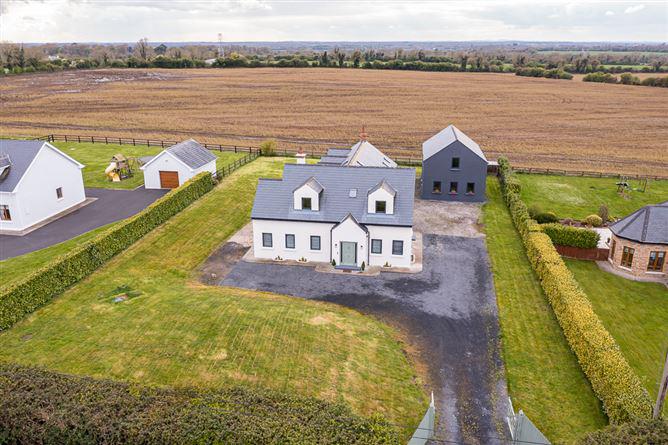Shamballa, Garlow Cross, Navan, Meath, historical listing image 1