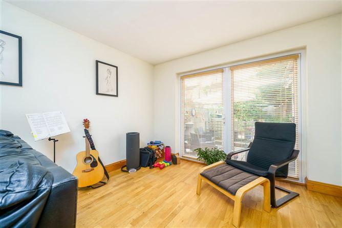 3 Glenville Grove, Clonsilla, Dublin 15, County Dublin, historical listing image 5