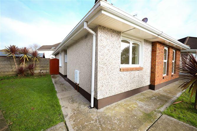 24 The Beeches, Bridgemount, Carrigaline, Cork, historical listing image 2