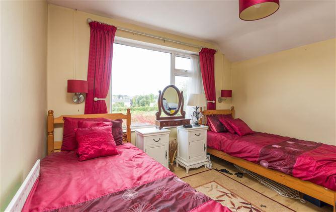 Lough Na Neine House, Castle Avenue, Roscommon Town, Co. Roscommon, F42W291, historical listing image 6